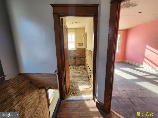 SHARON HILL - Residential