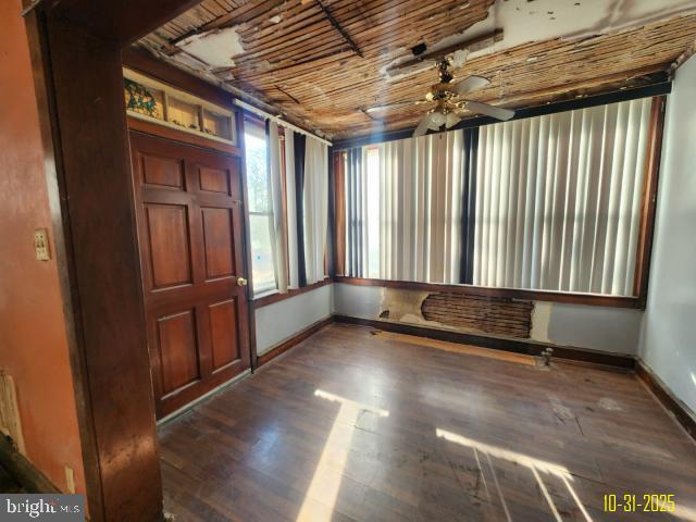 SHARON HILL - Residential