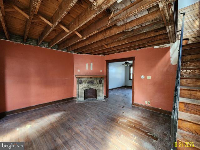 SHARON HILL - Residential