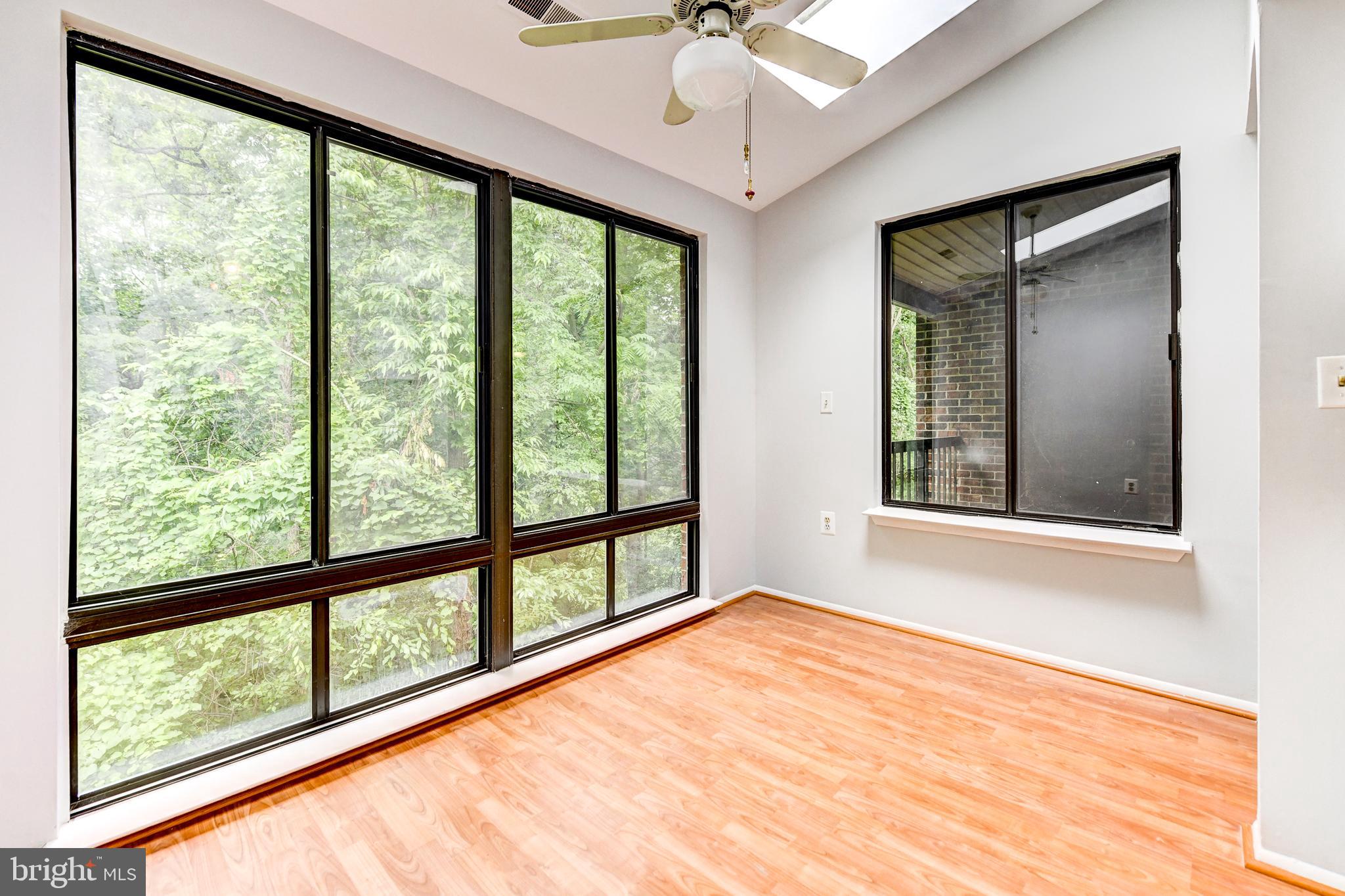 FARMINGDALE - Residential Lease