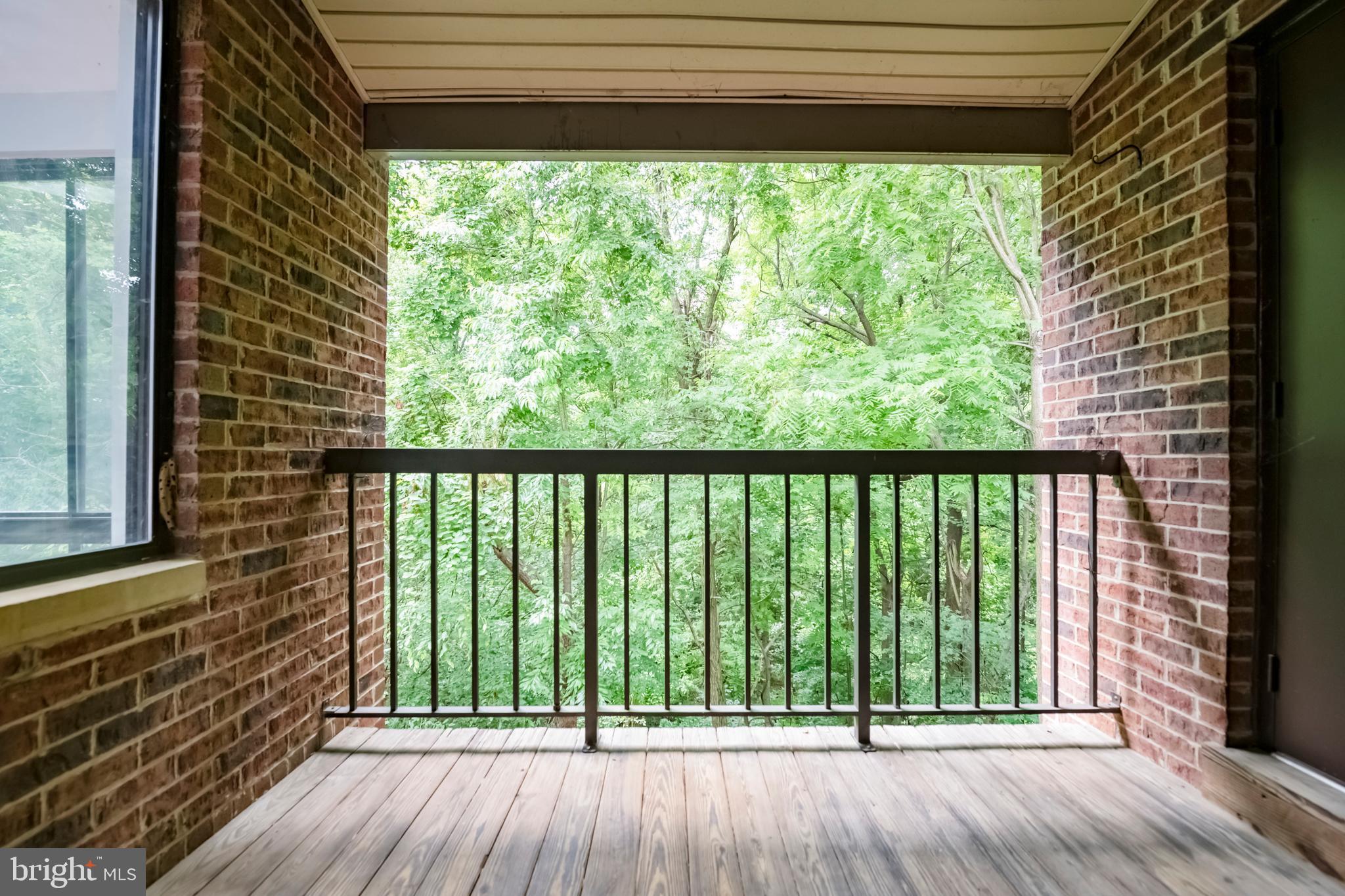 FARMINGDALE - Residential Lease