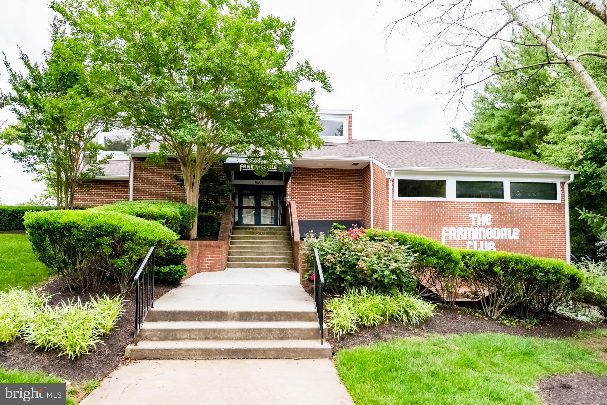 FARMINGDALE - Residential Lease