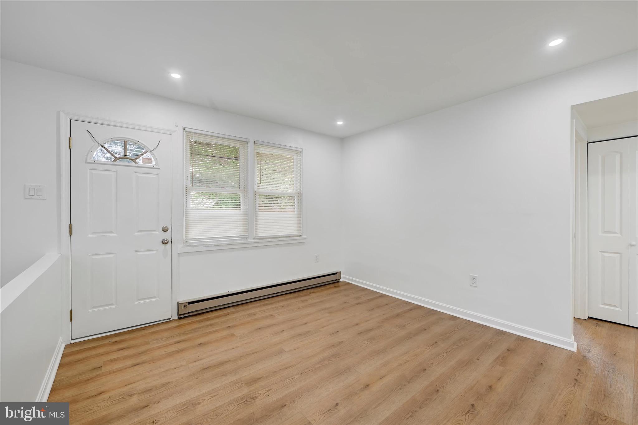 OAKLEIGH BEACH - Residential