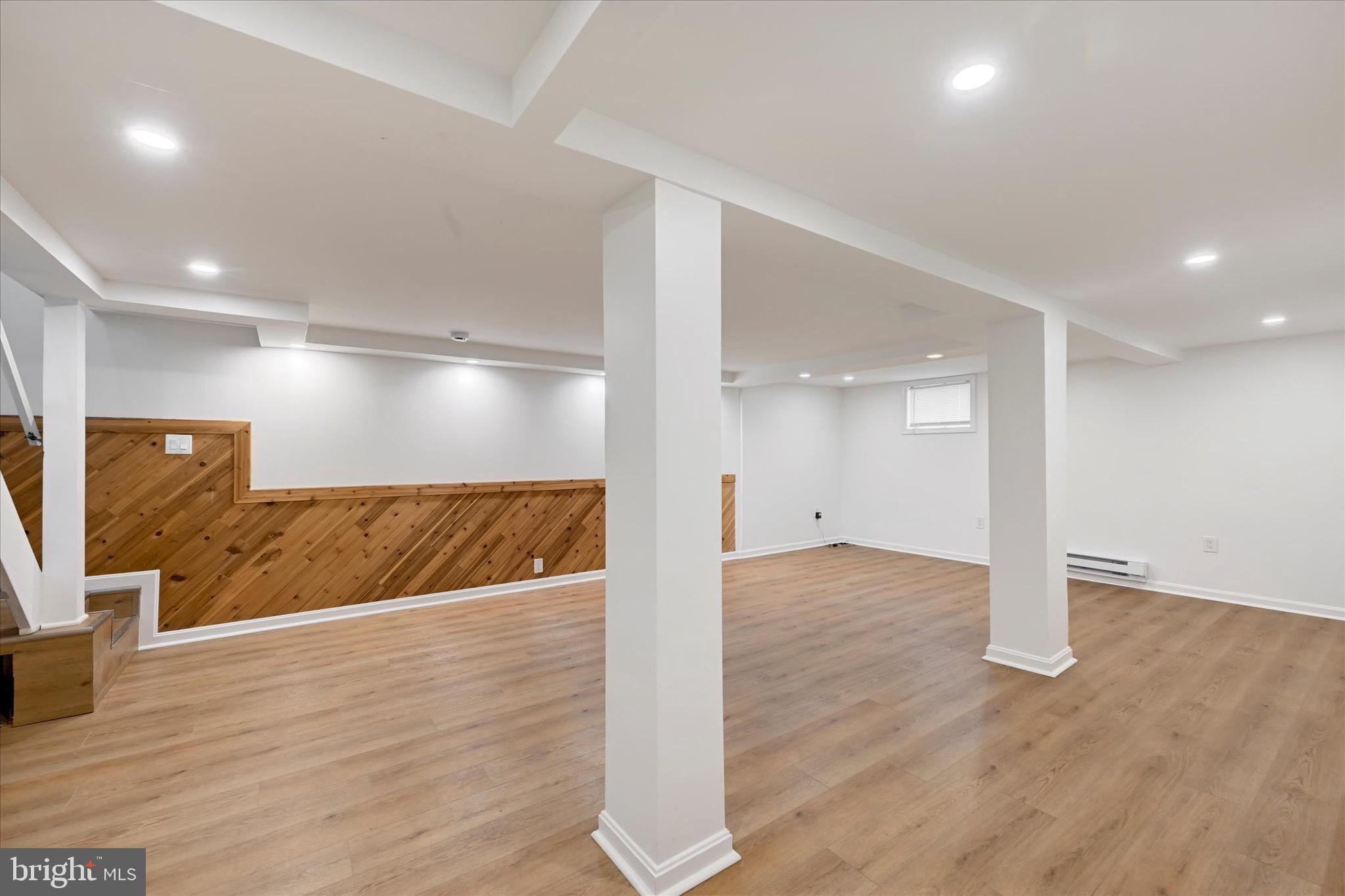 OAKLEIGH BEACH - Residential