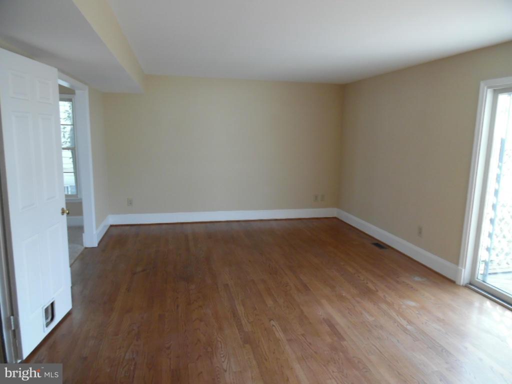 ORCHARDS OF LINTHICUM - Residential