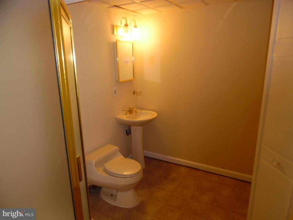 ORCHARDS OF LINTHICUM - Residential