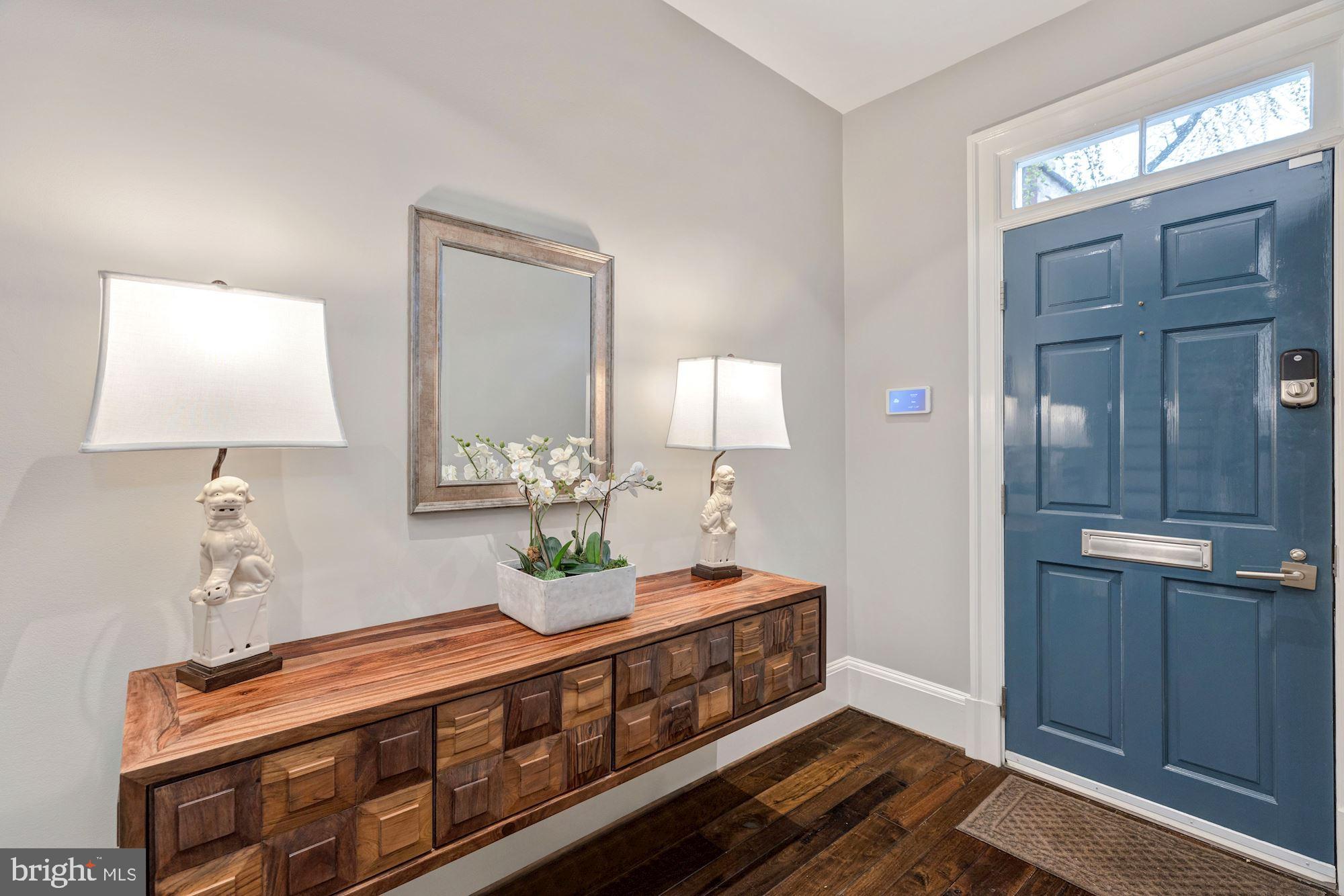 GEORGETOWN - Residential