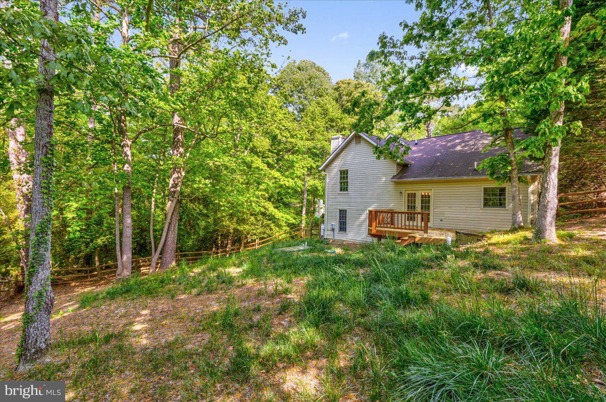 DRUM POINT - Residential Lease