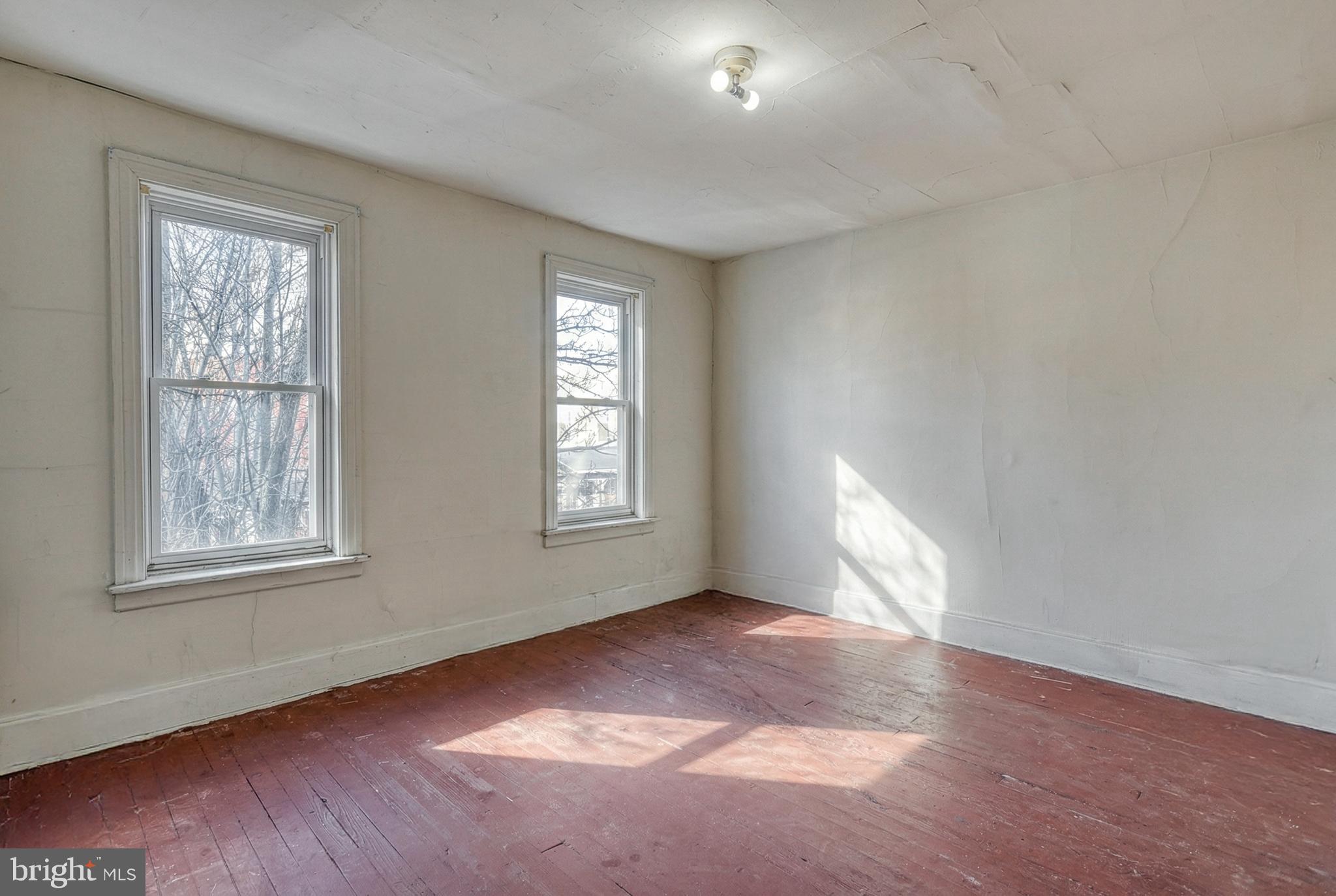 HARRISBURG CITY - Residential