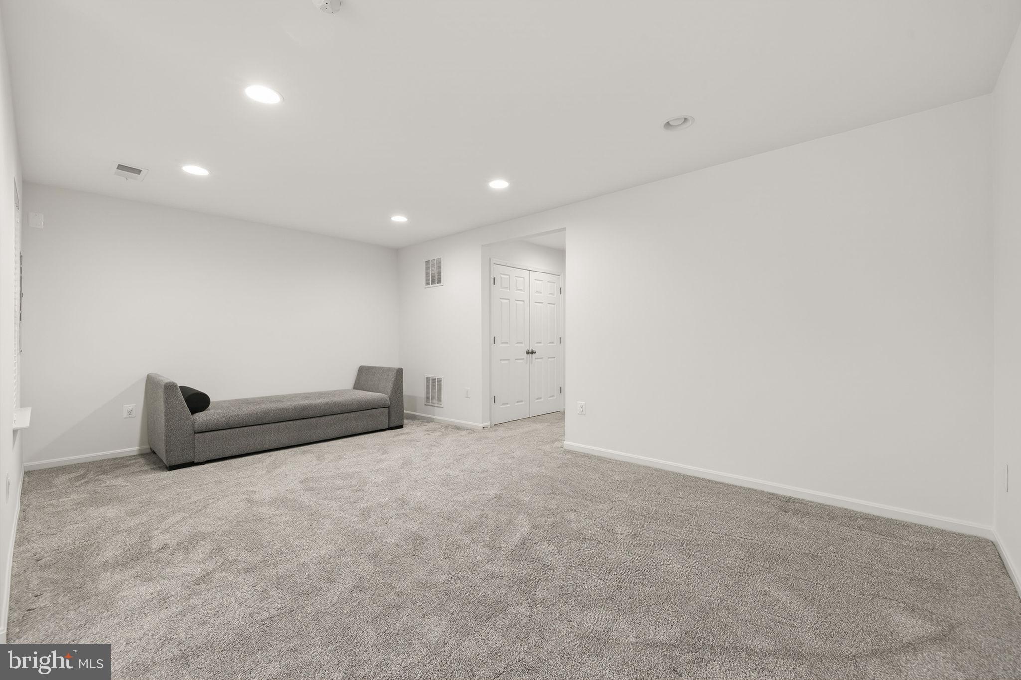 BELMONT ESTATES - Residential