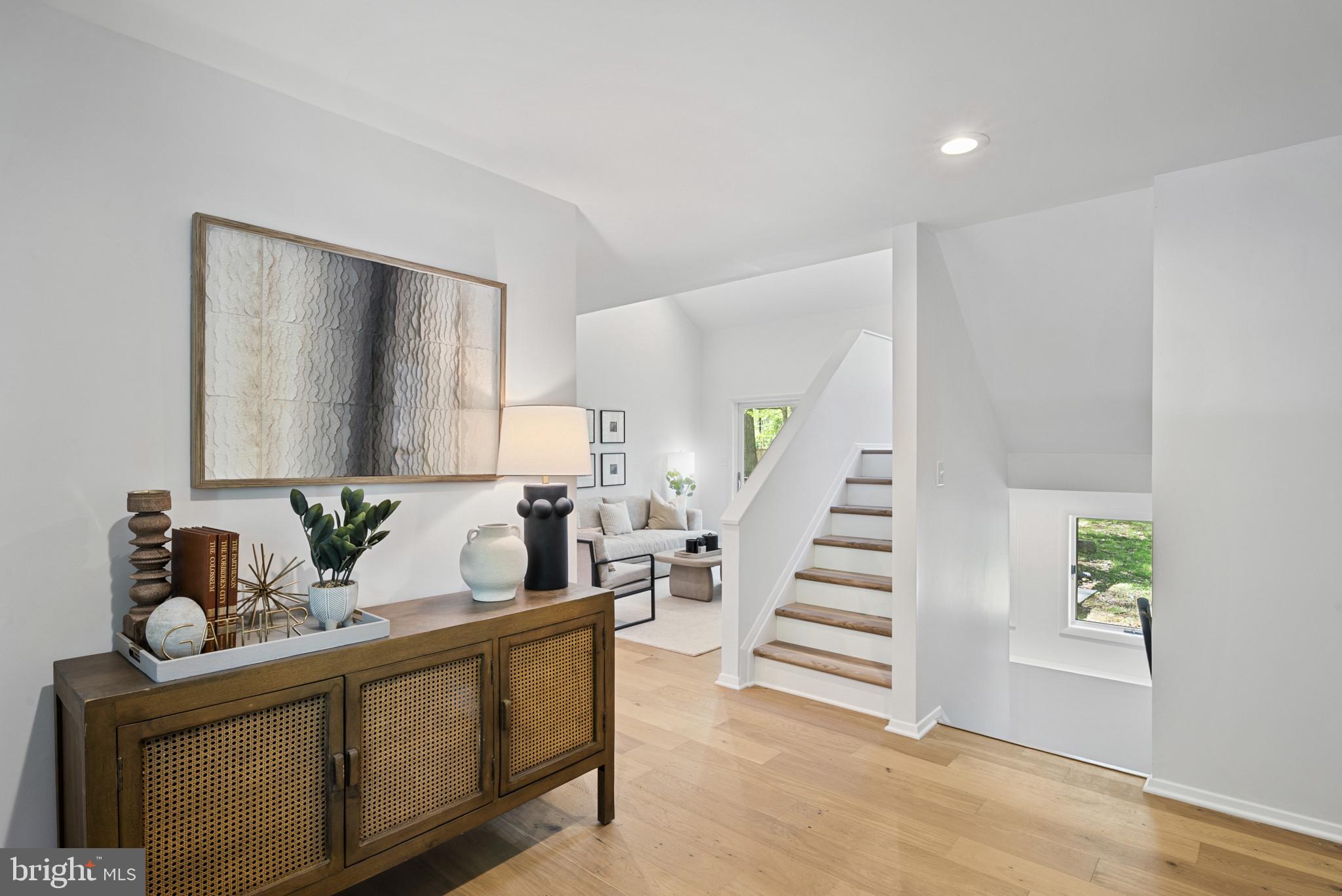 11006 VALLEY HEIGHTS DRIVE