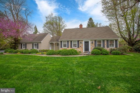 Photo of 120 Pine Tree Road, RADNOR, PA 19087 (MLS # PADE2111238)