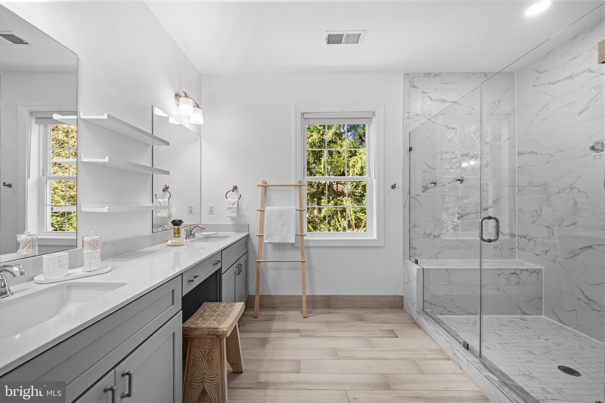 LITTLE RIVER HILLS - Residential