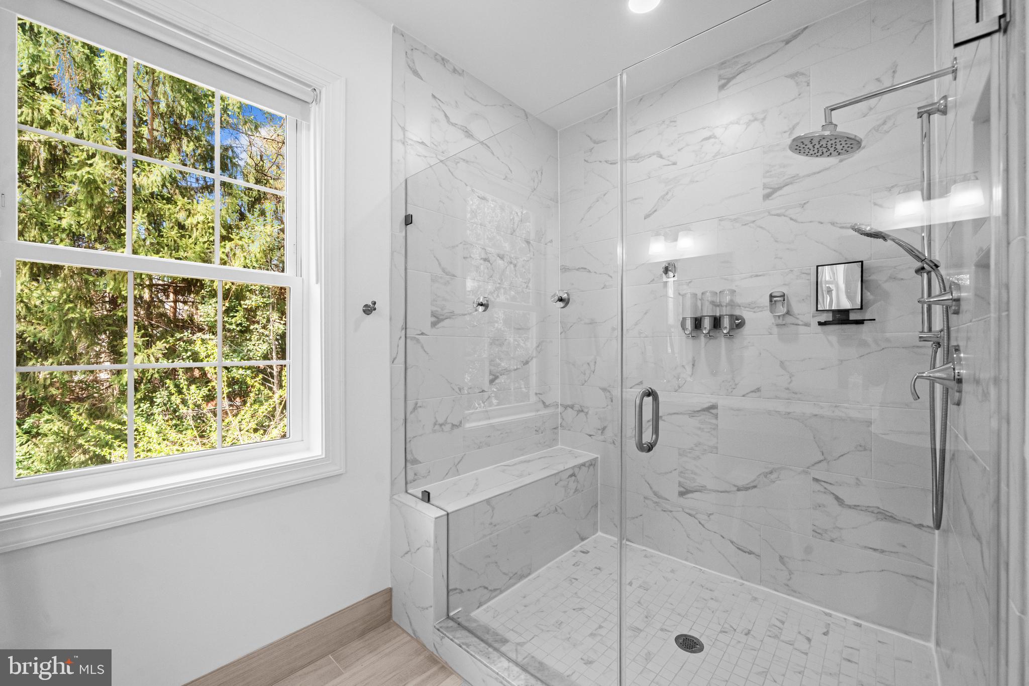 LITTLE RIVER HILLS - Residential