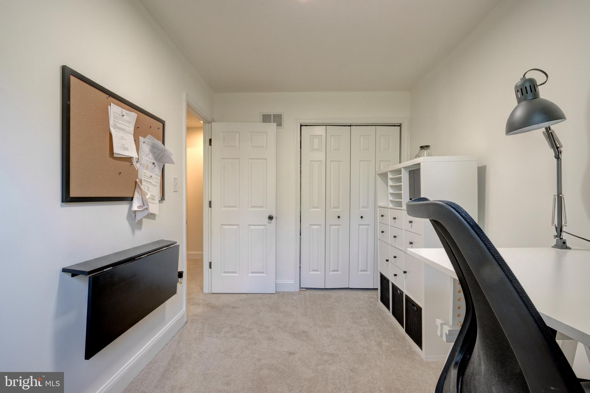 ANDREWS VILLAGE CONDOMIN - Residential