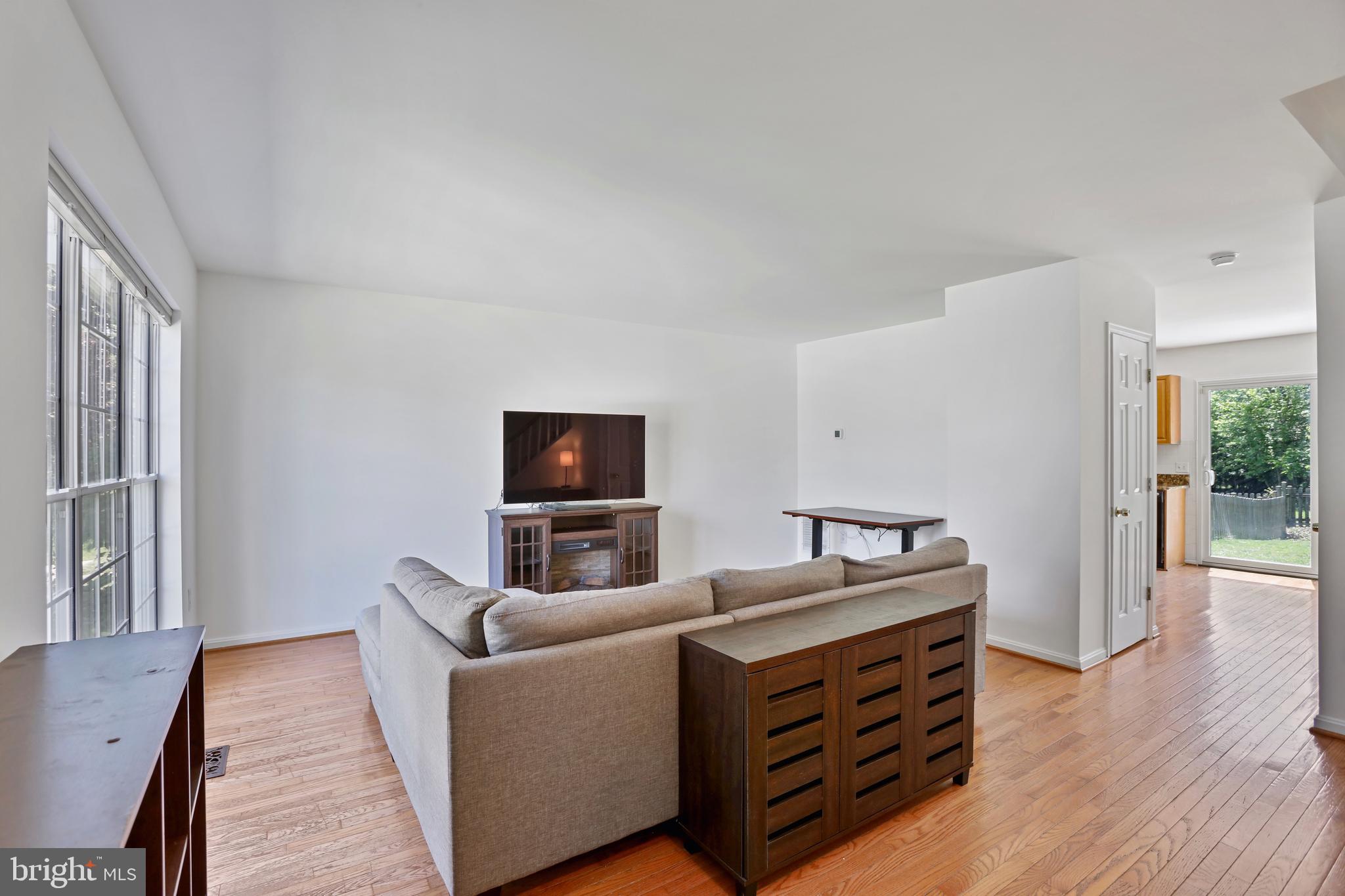 27 FRYE COURT