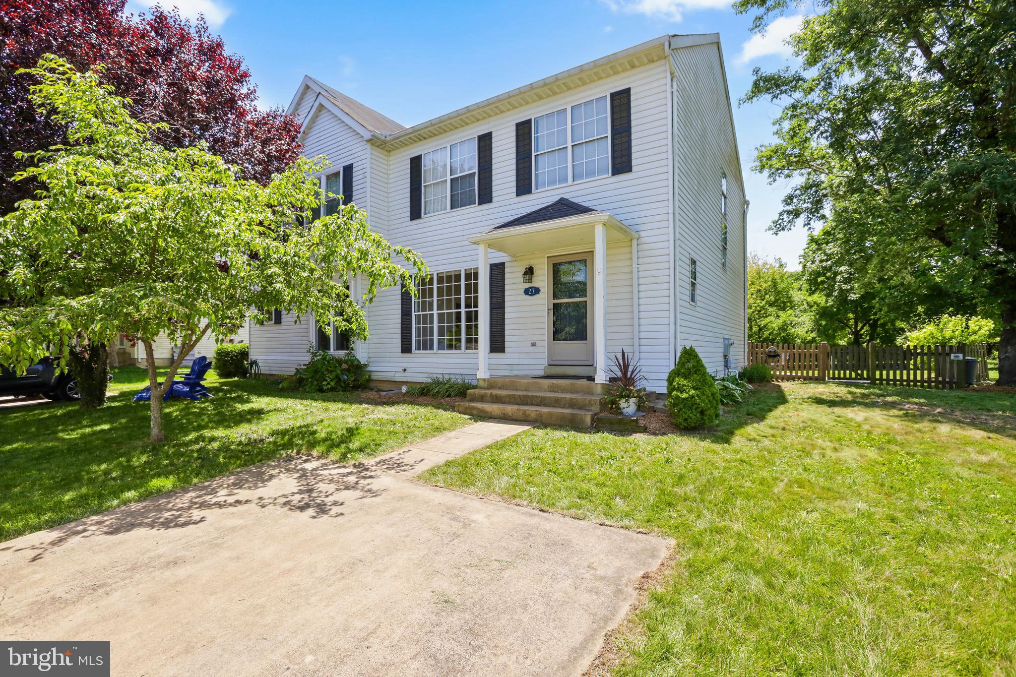 LOVETTSVILLE MANOR - Residential