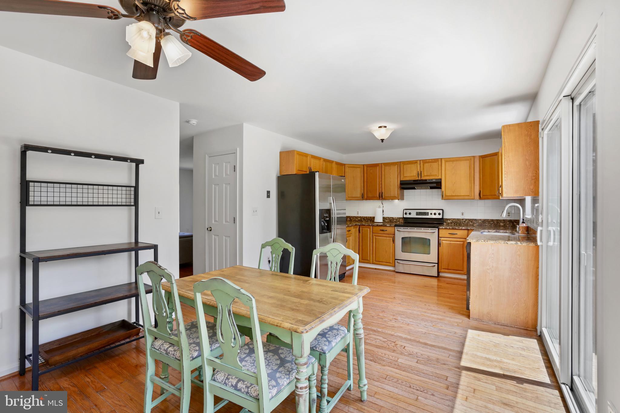 LOVETTSVILLE MANOR - Residential