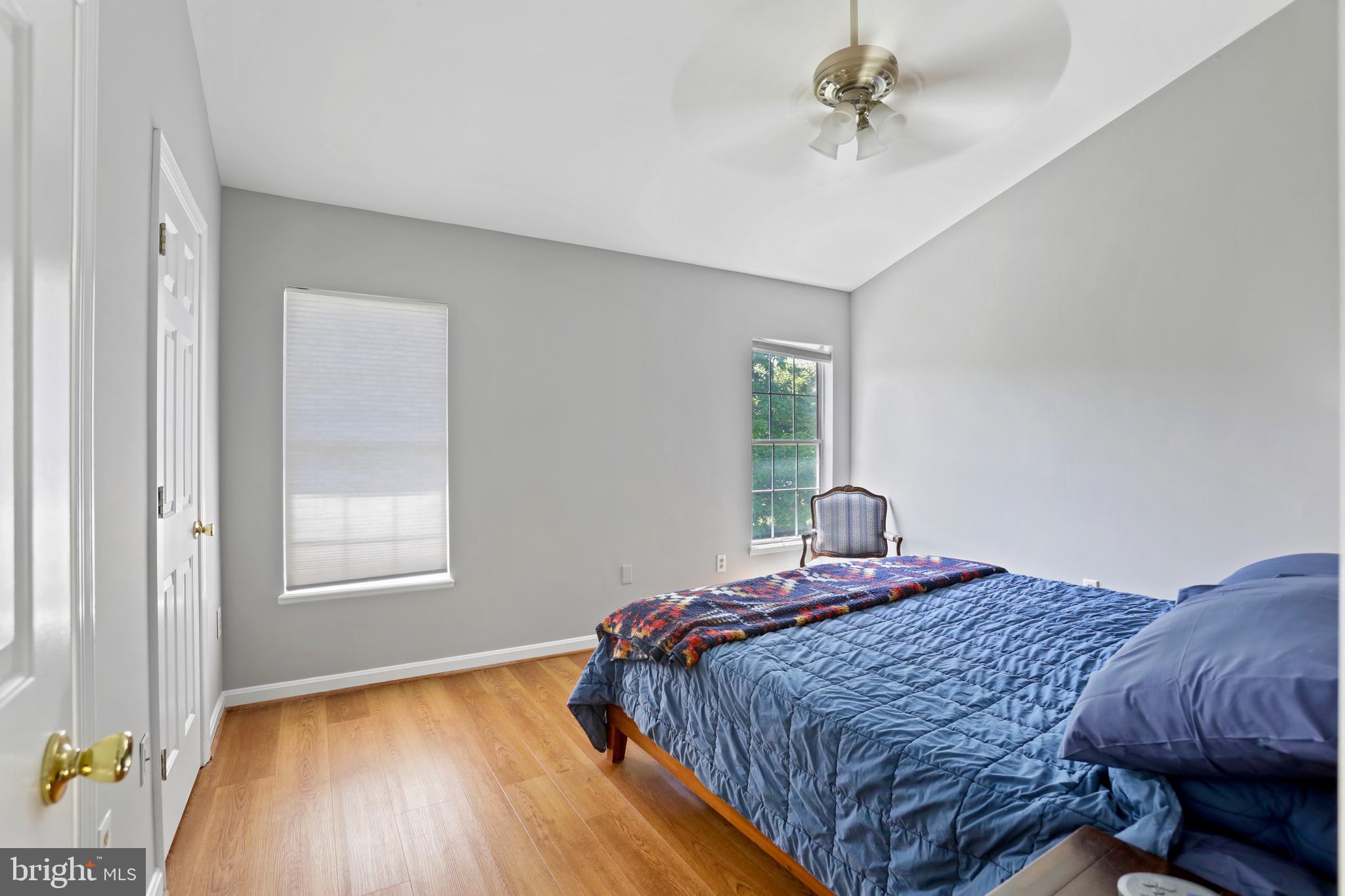 LOVETTSVILLE MANOR - Residential