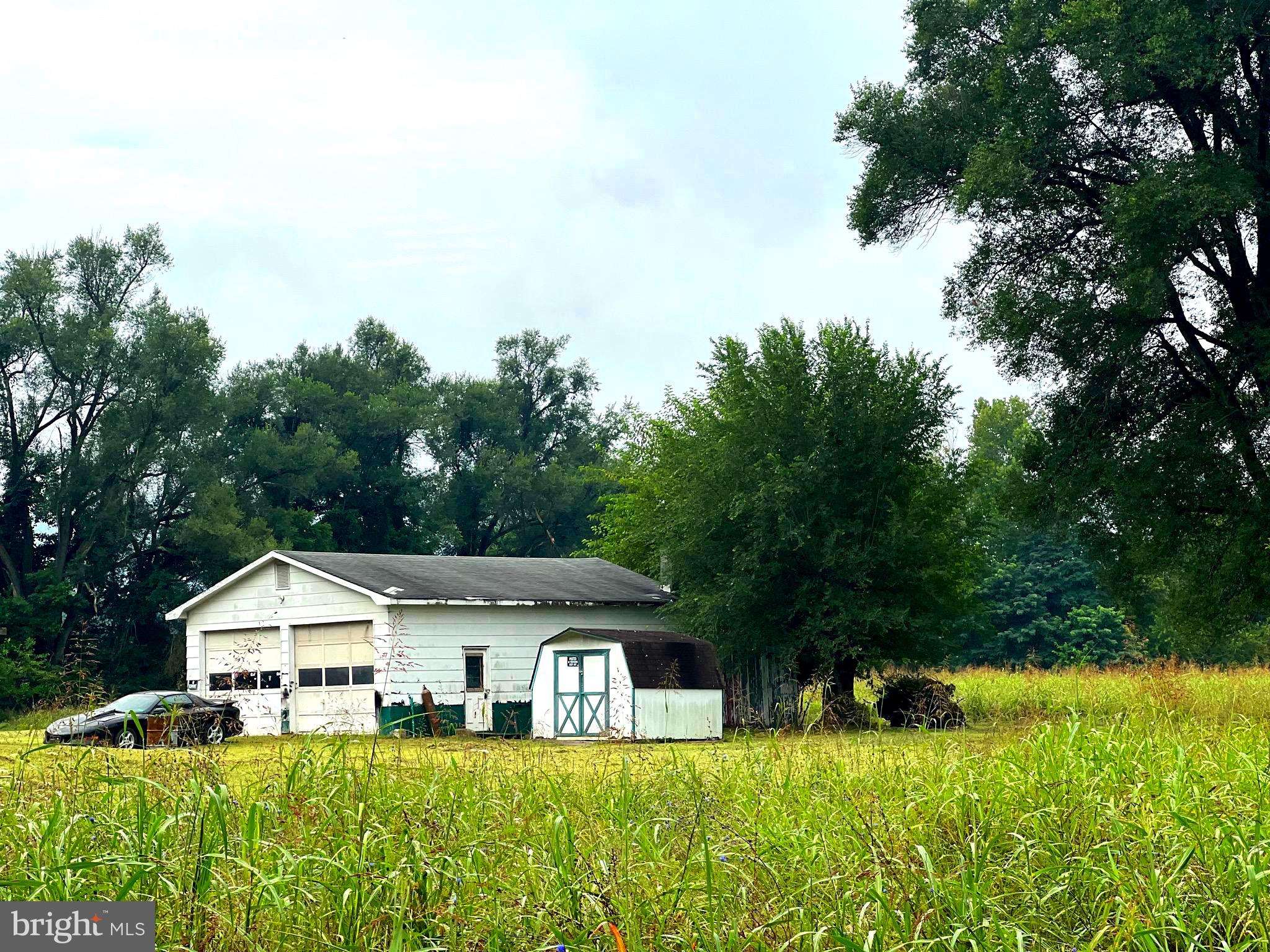 NONE UNRESTRICTED - Farm