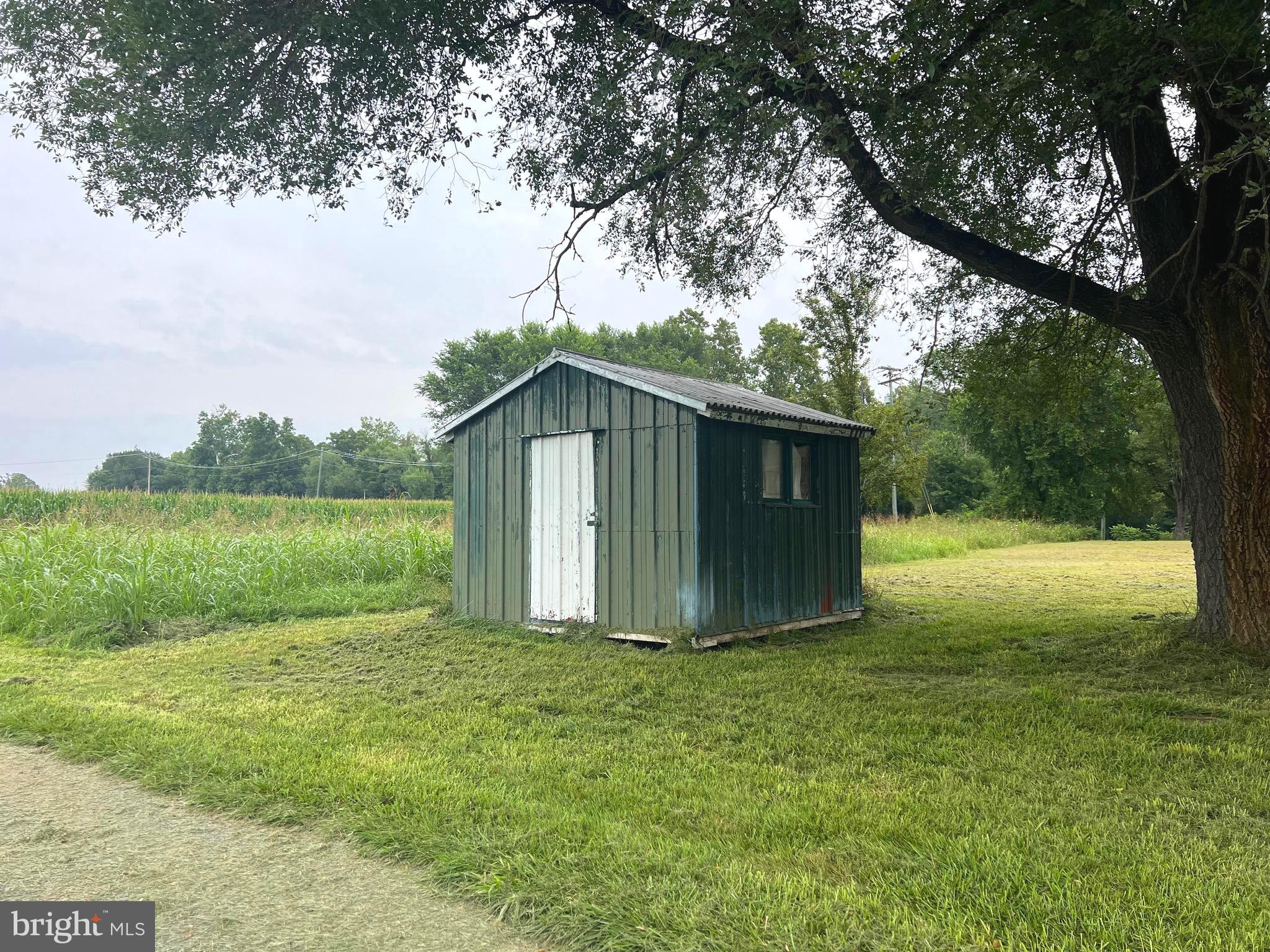 NONE UNRESTRICTED - Farm