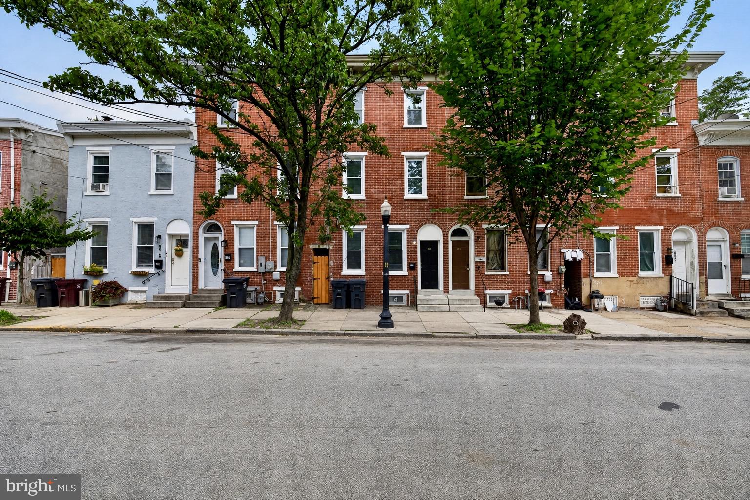 812 N MONROE STREET