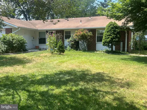 1099-A Argyll Circle, Lakewood, NJ MLS: NJOC2035568