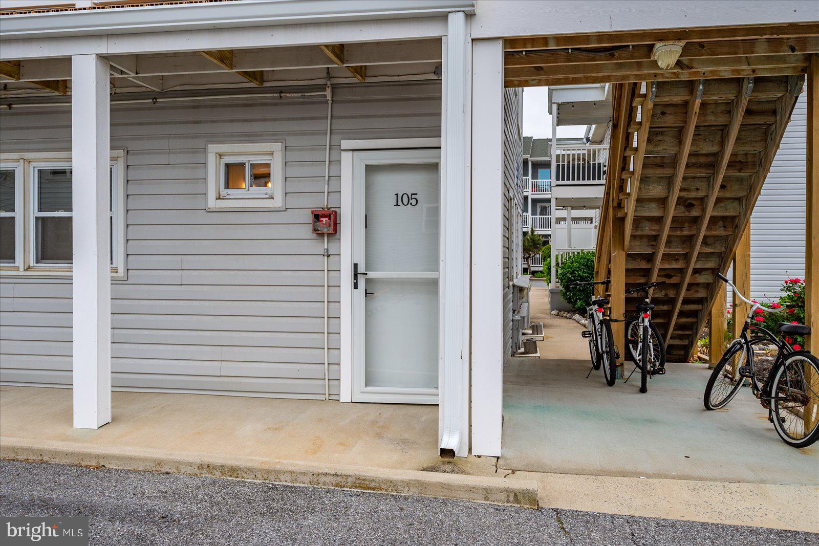 12 72ND STREET 105