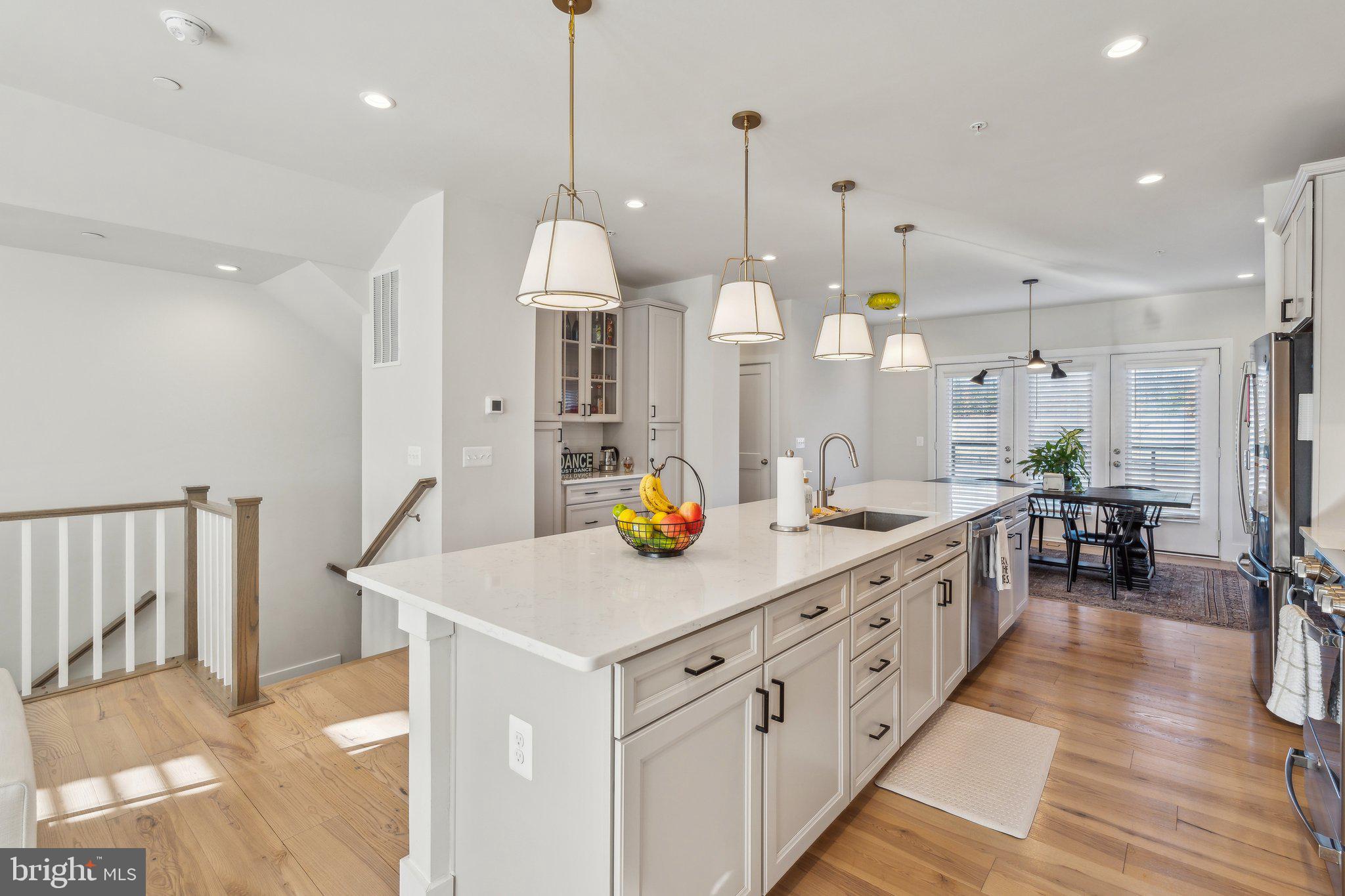 ASHBURN OVERLOOK - Residential Lease