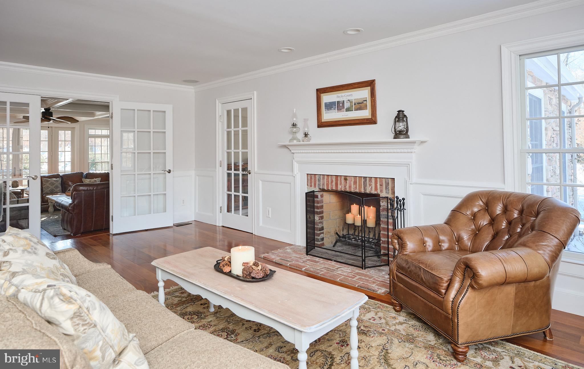 WHITE GATE - Residential