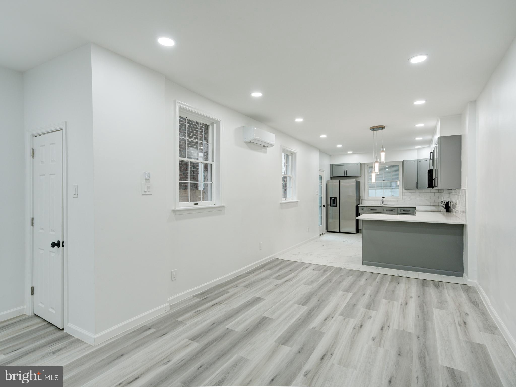 WEST PASSYUNK - Residential