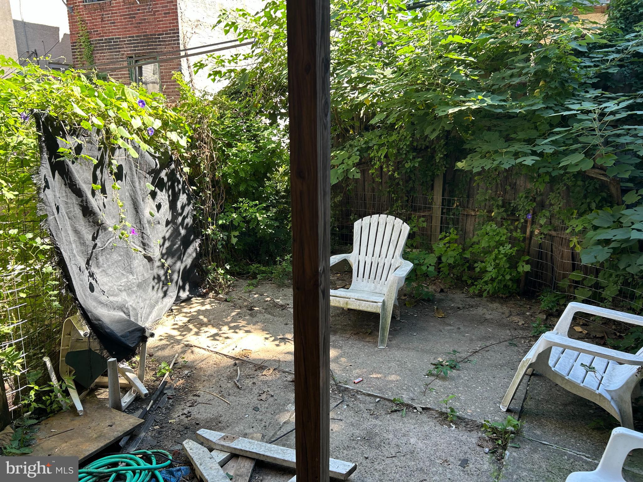 PHILADELPHIA (WEST) - Residential