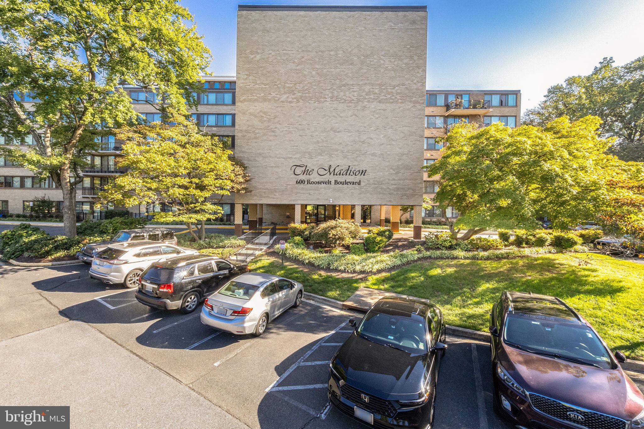 600 ROOSEVELT BOULEVARD 415