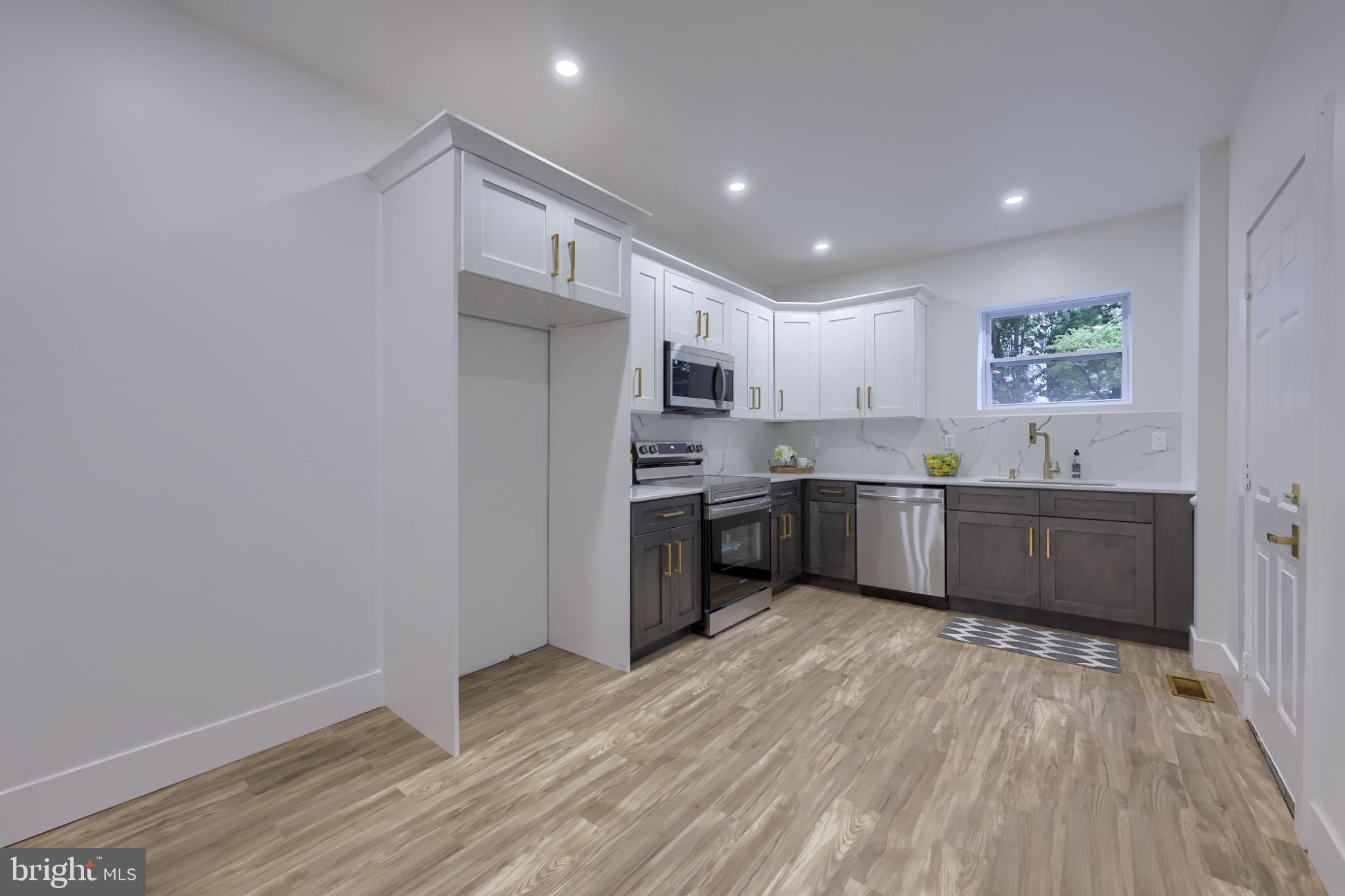 LANCASTER CITY WARD 6 - Residential