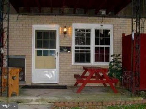 Photo of 195 Shetland Circle #195, REISTERSTOWN, MD 21136 (MLS # MDBC2154096)