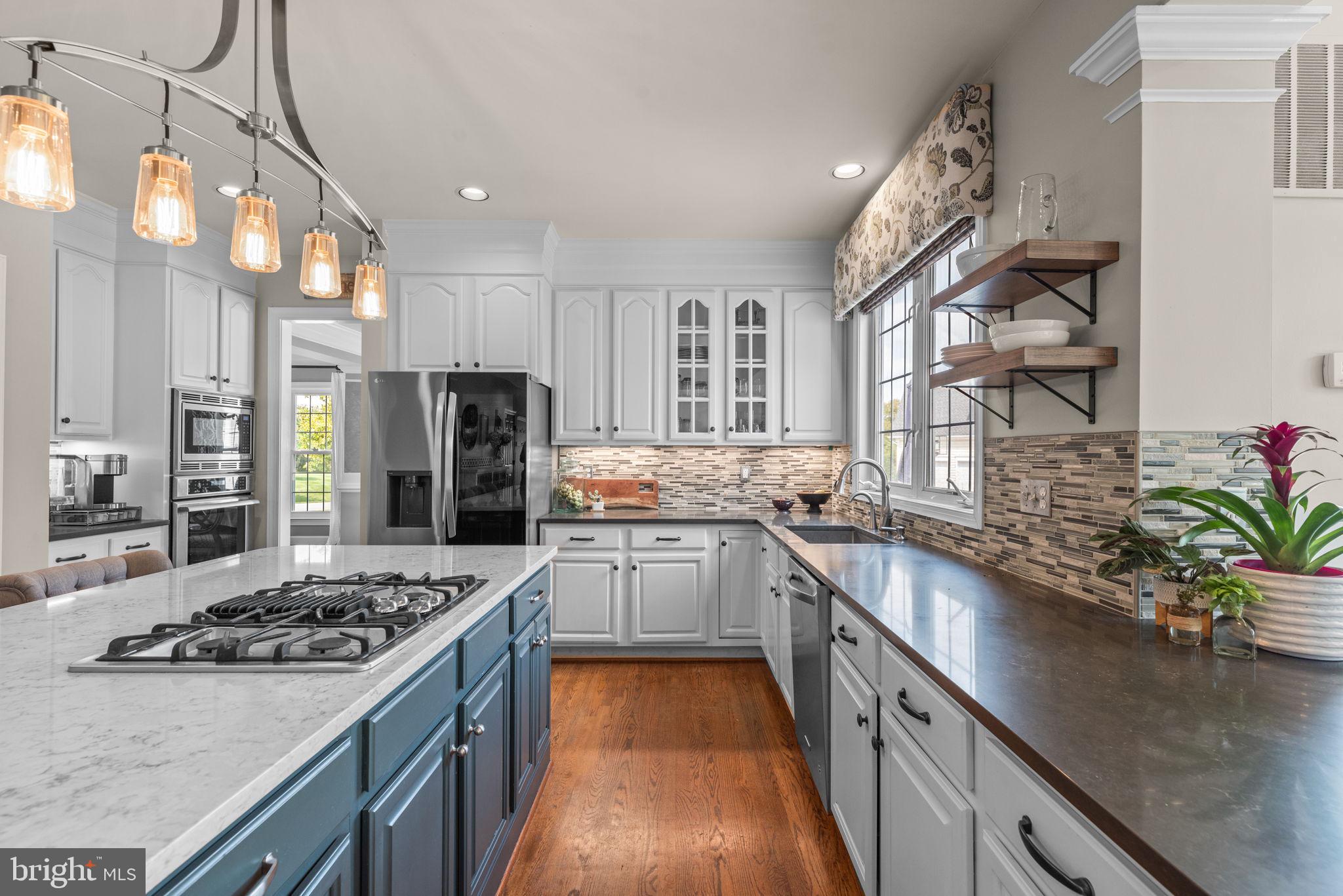 ASHLEIGH KNOLLS - Residential