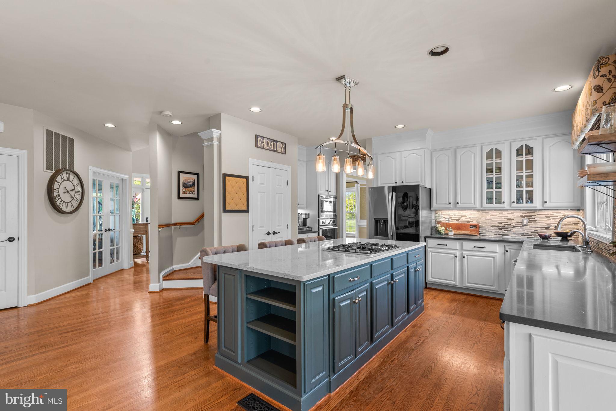 ASHLEIGH KNOLLS - Residential