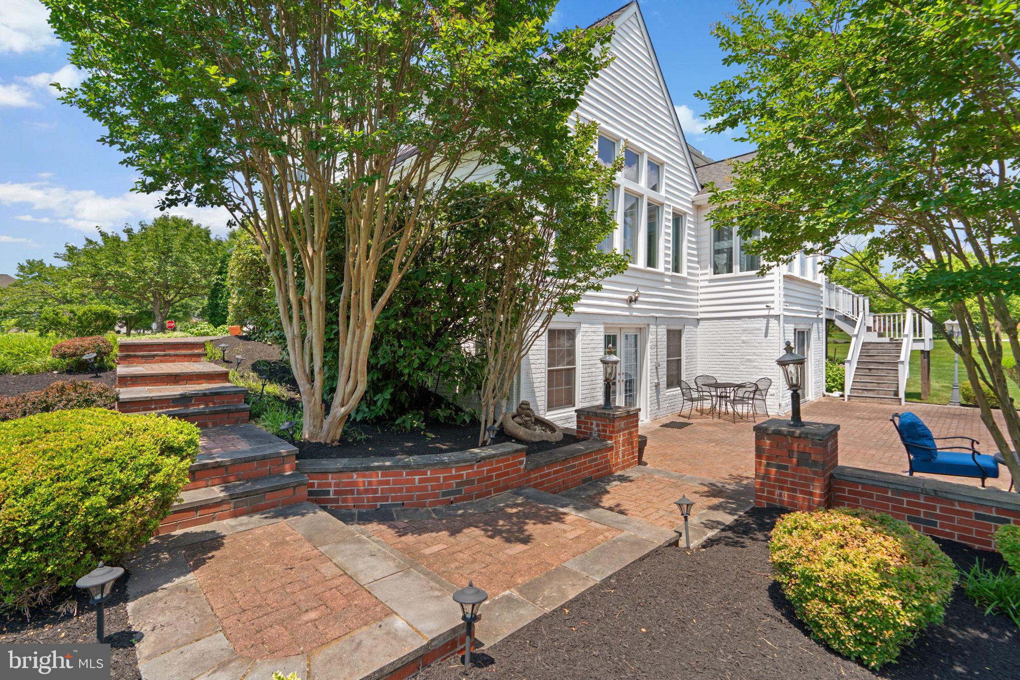 ASHLEIGH KNOLLS - Residential