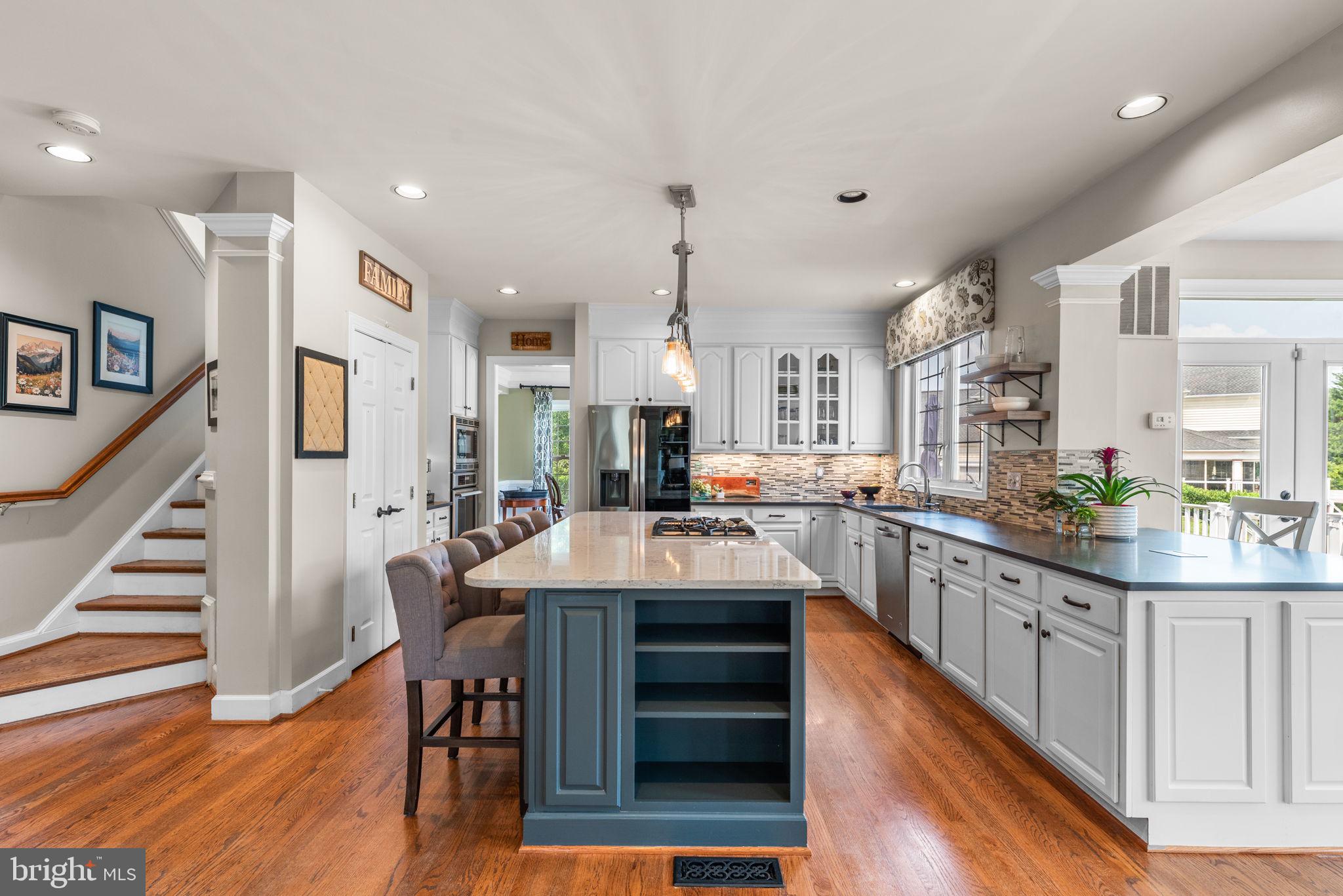 ASHLEIGH KNOLLS - Residential