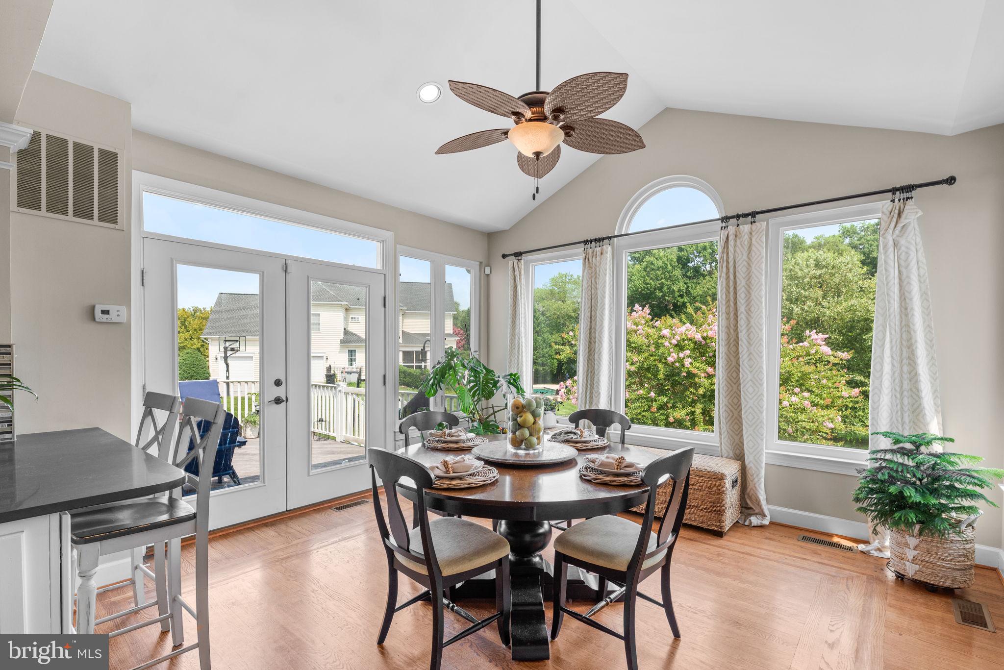 ASHLEIGH KNOLLS - Residential