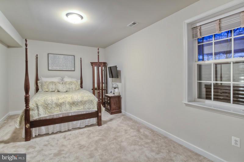 FAIRFIELD ESTATES - Residential