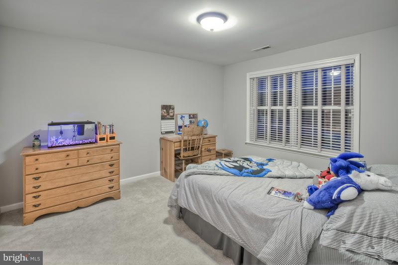 FAIRFIELD ESTATES - Residential