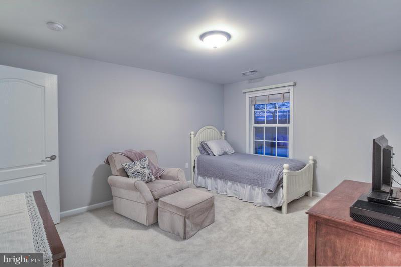 FAIRFIELD ESTATES - Residential