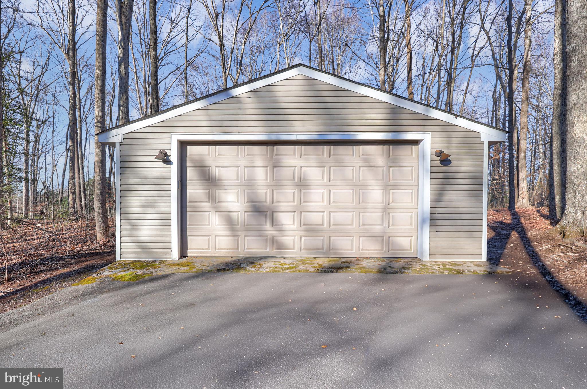 DUKES PLANTATION - Residential