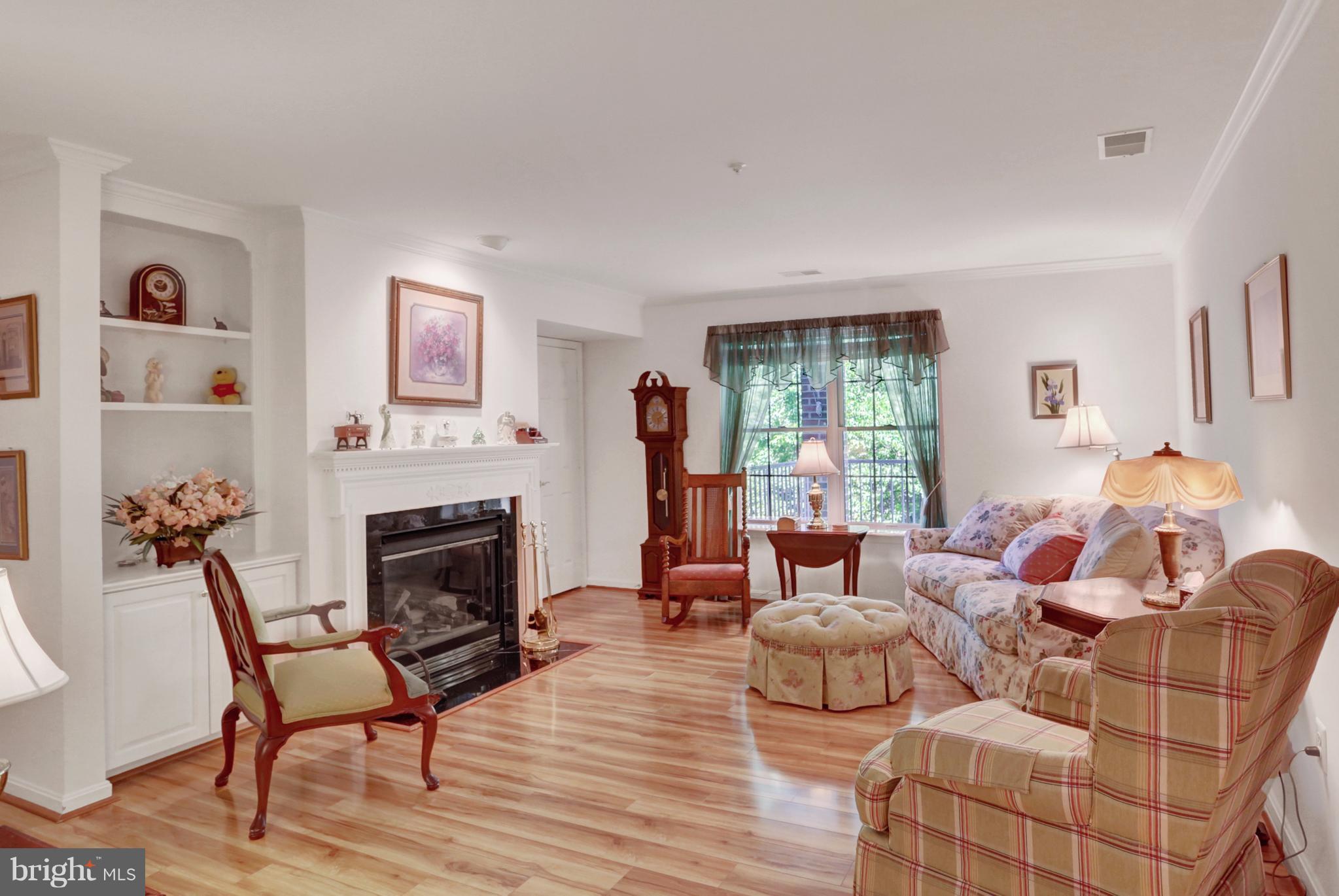 STRAFFAN - Residential