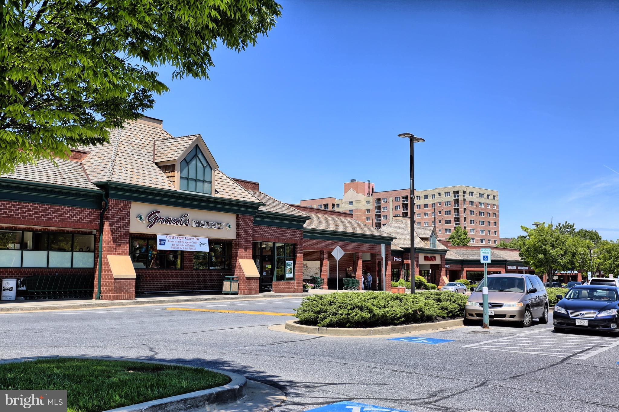 STRAFFAN - Residential