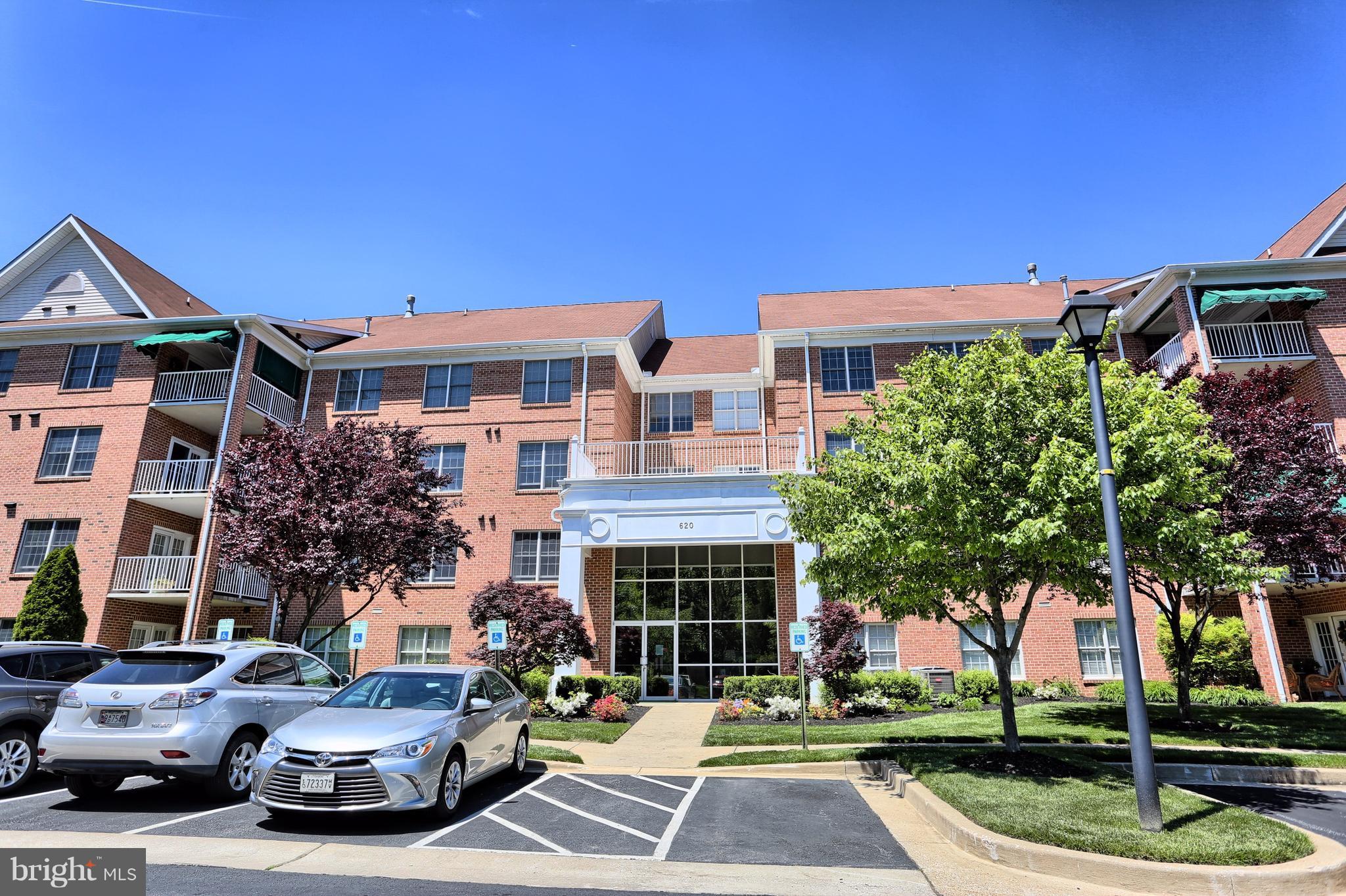 STRAFFAN - Residential