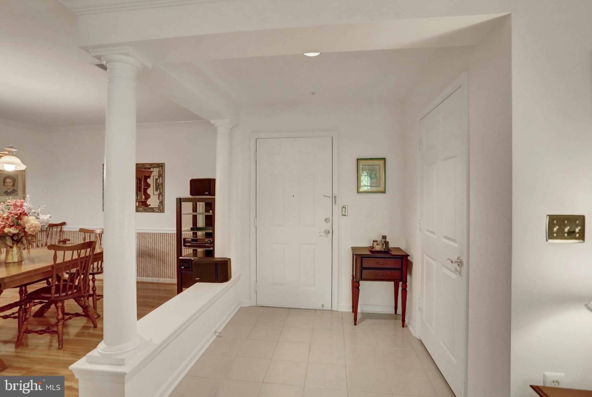 STRAFFAN - Residential