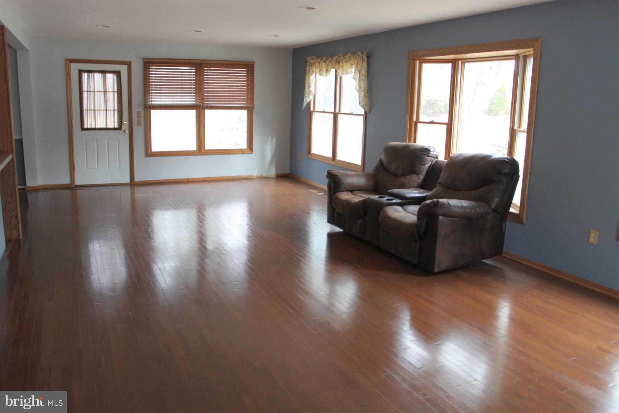 EVERGREEN HILLS - Residential