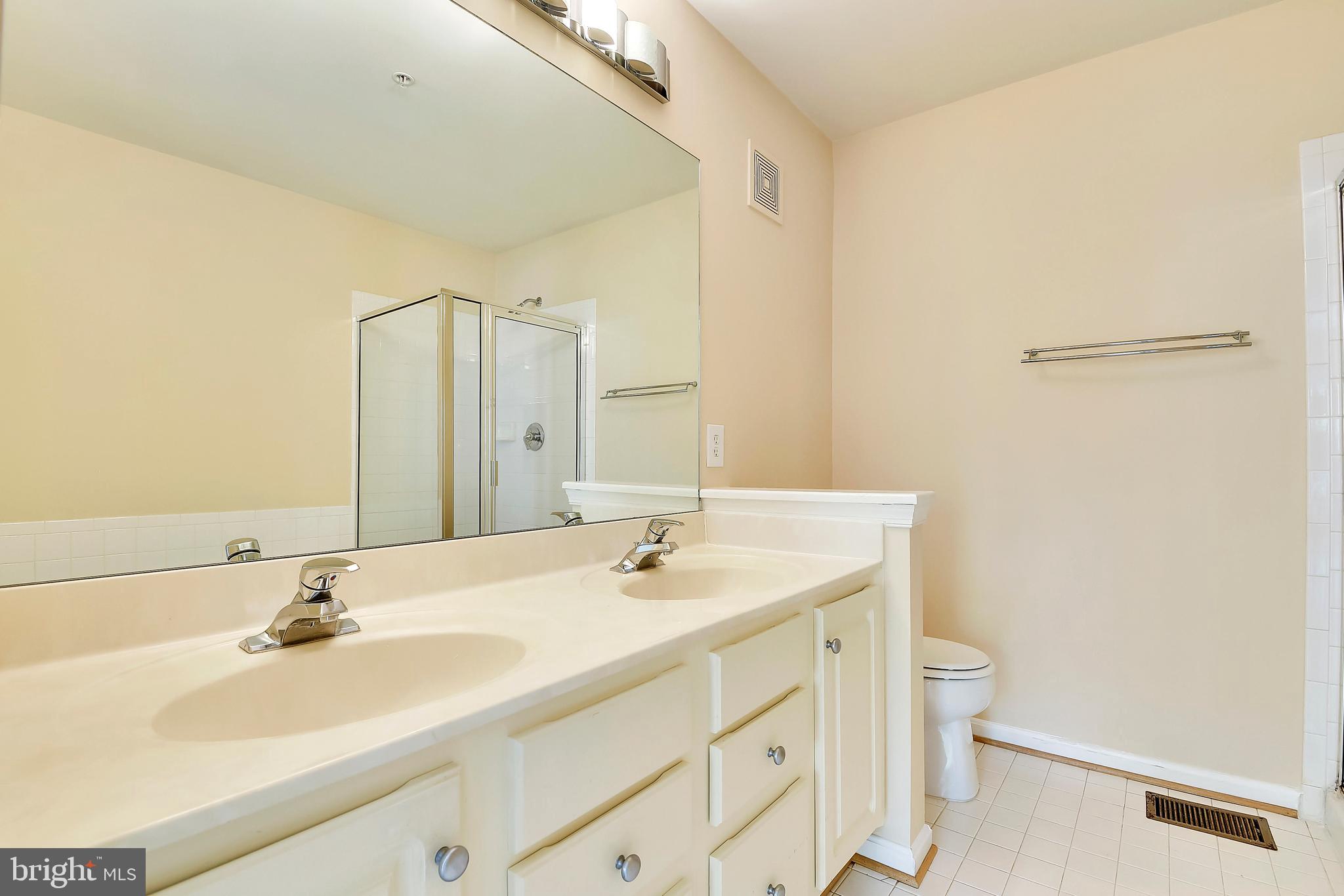 EDSON PARK - Residential Lease